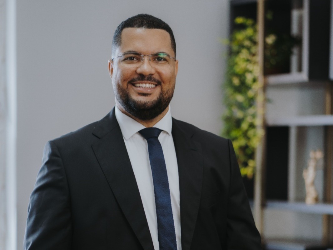 Dr. Marcus Antônio Castro Damasceno