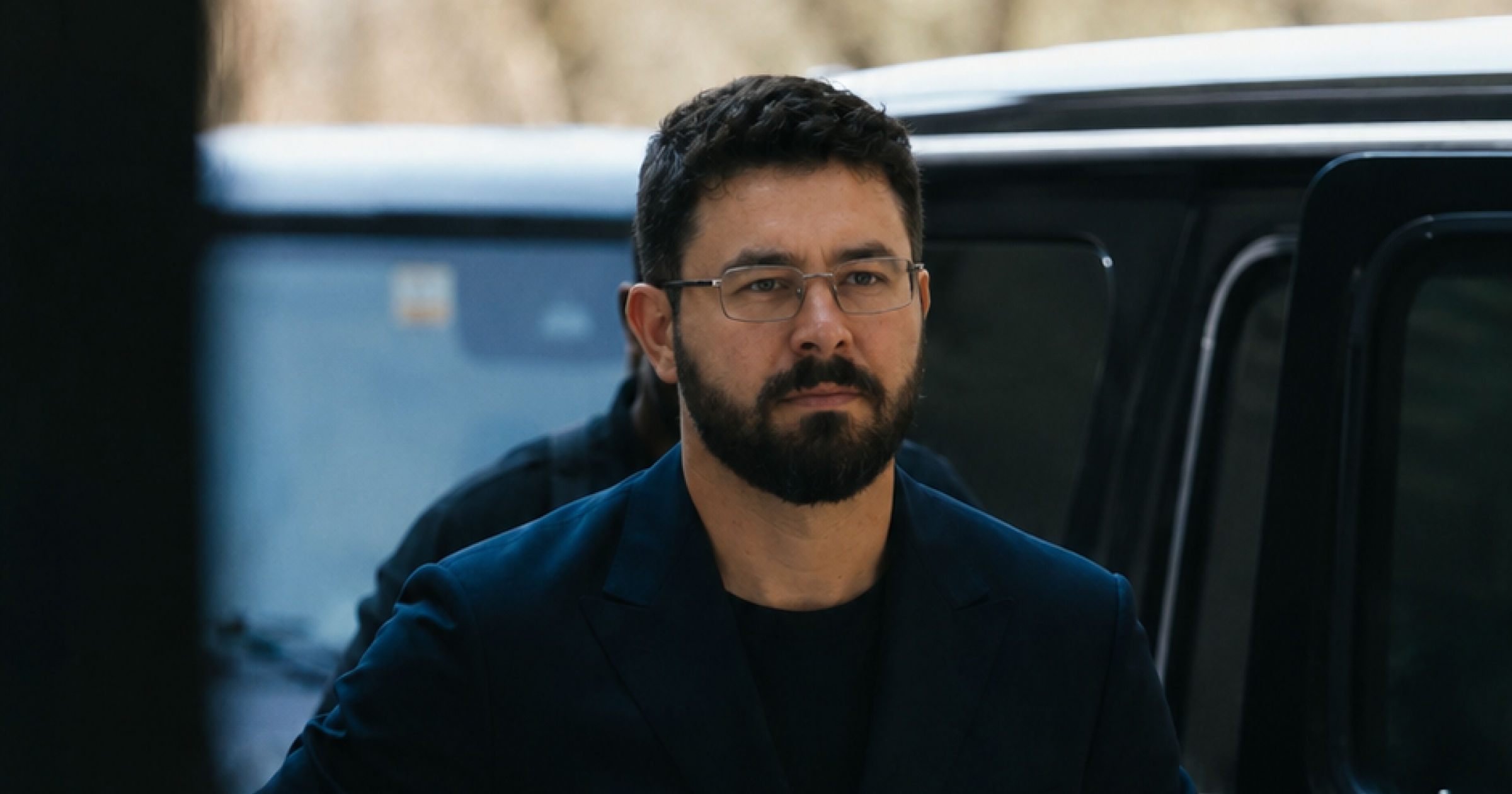 Leo Bentier investe em Operadores Financeiros Independentes para serem representantes de clientes, não apenas vendedores de produtos.