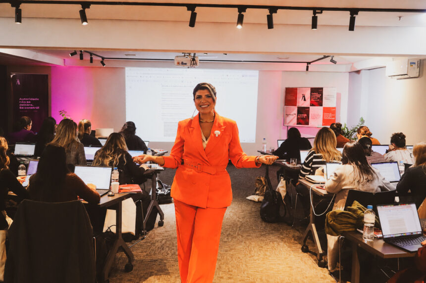 Anndrêa Franco, da Work In, ajuda mulheres empreendedoras a ocuparem as cadeiras de poder.