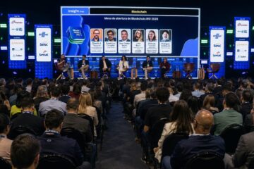 Painel de abertura do Main Event Blockchain.RIO dia 12 de Agosto de 2026.