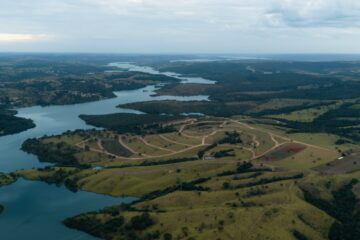 Às margens do Lago Corumbá IV, em Abadiânia, um empreendimento de 3 milhões de metros quadrados do Grupo CPR
