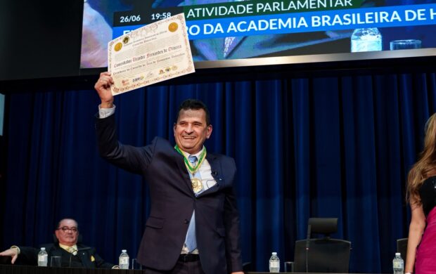 Urandir Fernandes de Oliveira durante apresentação do Ecossistema Dakila, o ambiente que reúne o BDM Digital e o projeto Caminhos de Peabiru sob uma mesma visão de inovação e desenvolvimento.