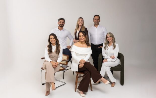 Fernanda Alcântara, Tiago Matheus, Ricardo Alcântara, Carla Alcântara, Ariane Soares e Mariana Lavagnini
